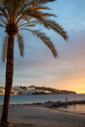 Отель Apartamentos Llobet Ibiza  Ибица